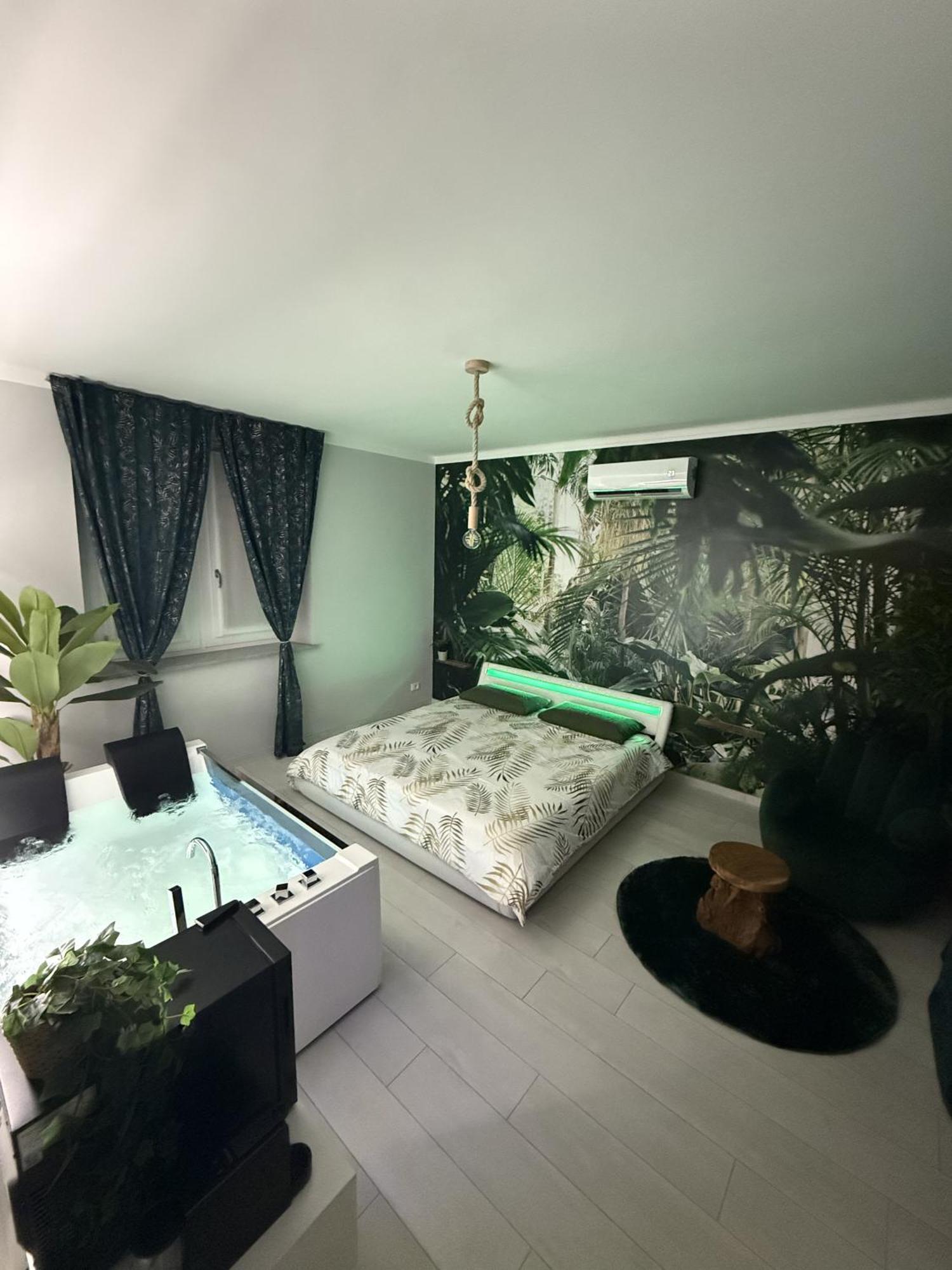 Tropical Rhapsody - Jacuzzi & King Size A Centro Apartamento *